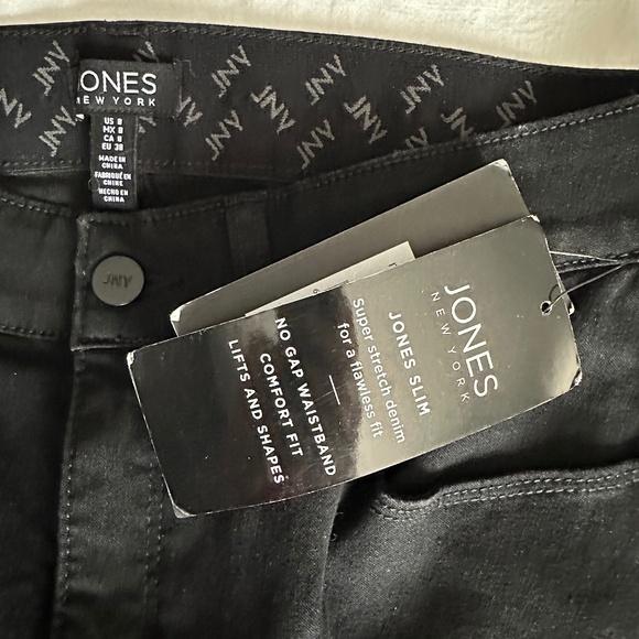 NWT Black Jones New York denim pants Size 8 Inseam 31" - Picture 3 of 4